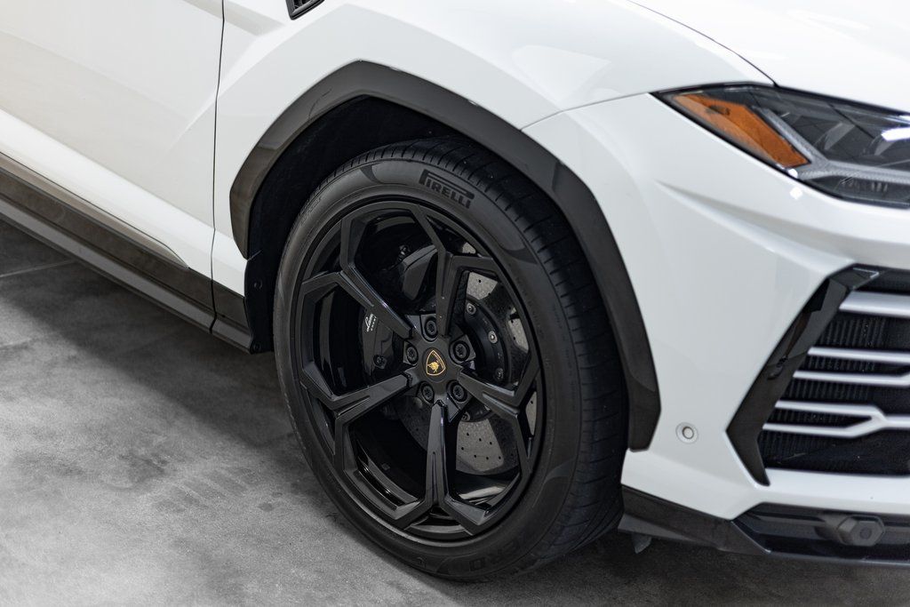 2021 Lamborghini Urus Base - Photo 13