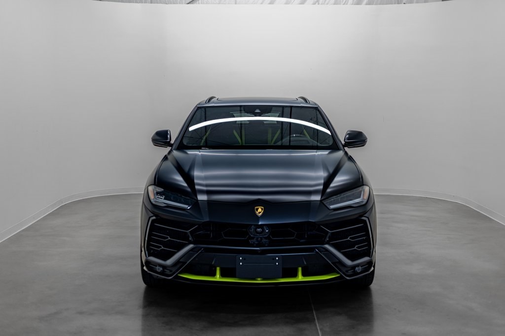 Used 2022 Lamborghini Urus Graphic Capsule with VIN ZPBUA1ZL4NLA17691 for sale in Boerne, TX