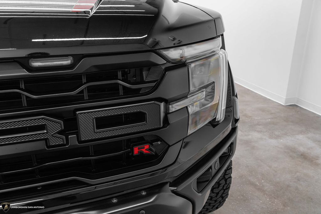 2025 Ford F-150 Raptor - Photo 12