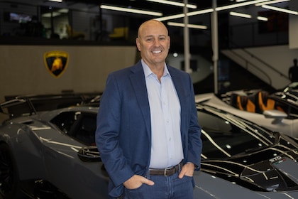 Staff member Bruce Knox from e5102ce66b22