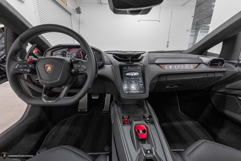 2026 Lamborghini Revuelto Base - Photo 4