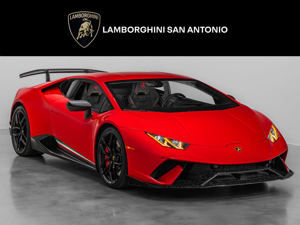 2018 Lamborghini Huracan LP 610-4 Performante Coupe's photo