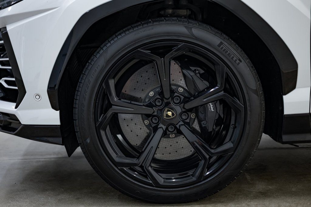 Used 2021 Lamborghini Urus SUV