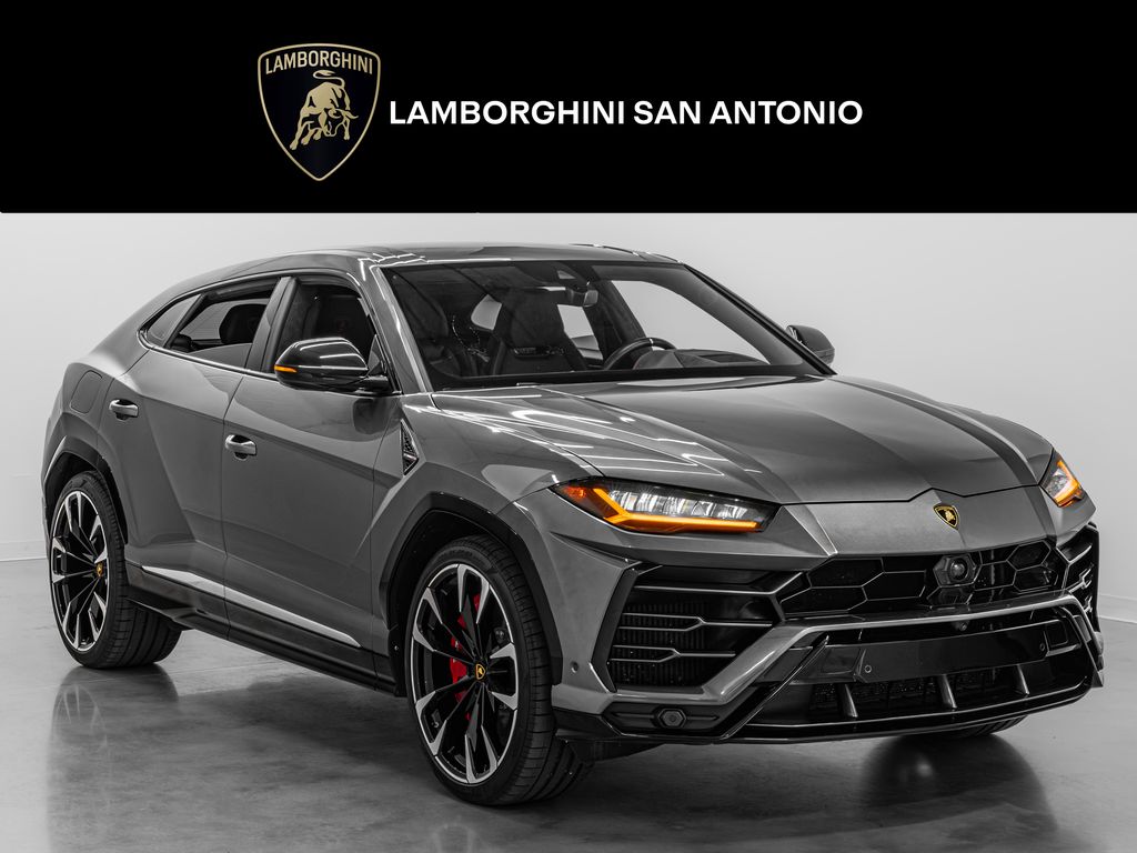 2020 Lamborghini Urus