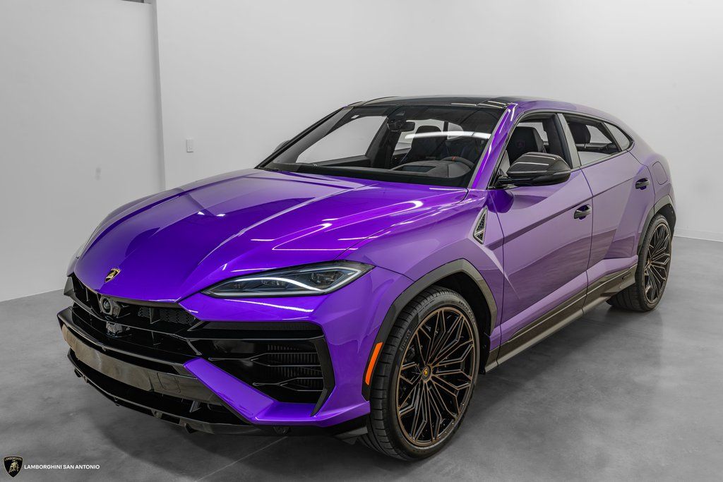2026 Lamborghini Urus SE - Photo 15