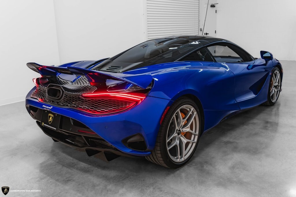 2024 Mclaren 750S Coupe photo 2