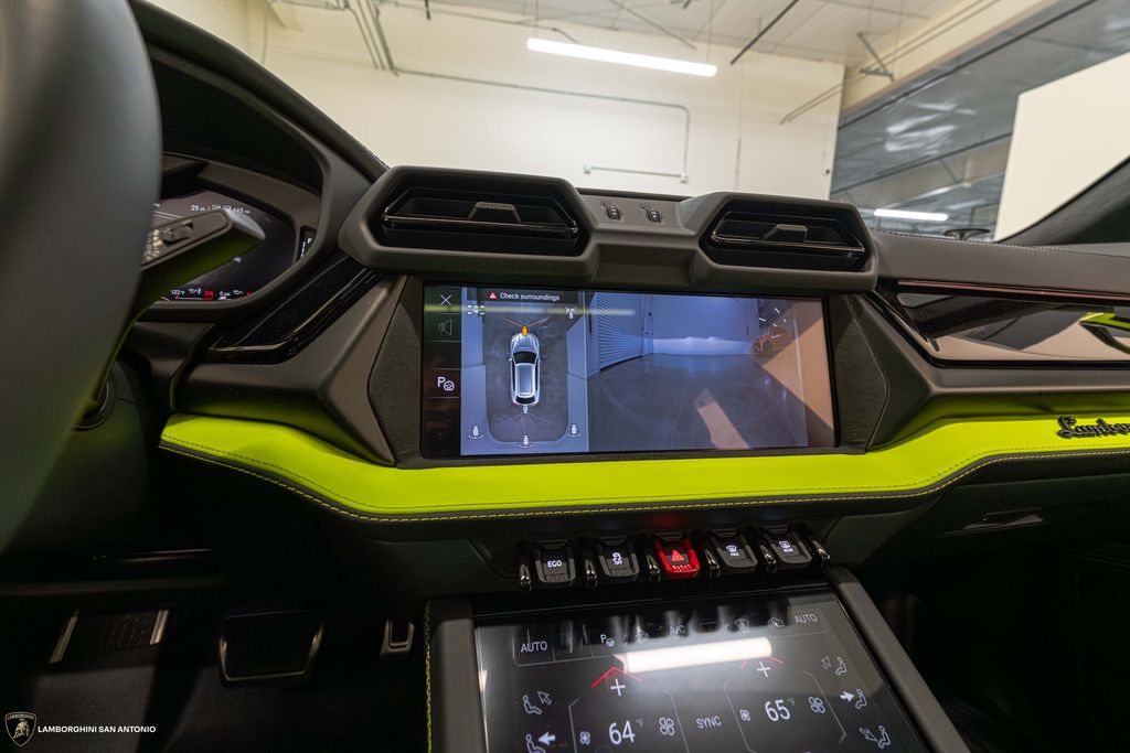 2025 Lamborghini Urus SE - Photo 48