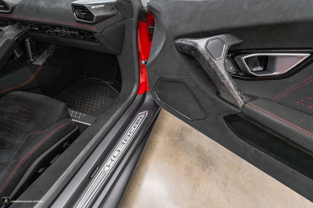 2018 Lamborghini Huracan Performante - Photo 32
