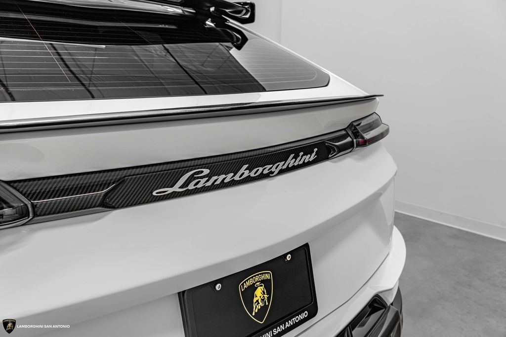 2023 Lamborghini Urus Performante - Photo 19