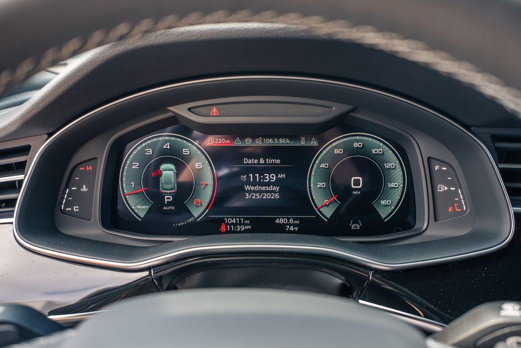 2025 Audi Q8 Prestige - Photo 26