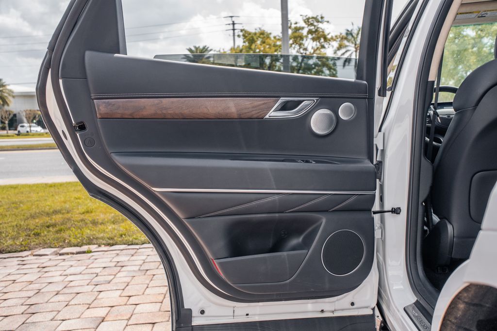 2025 GENESIS GV80 Prestige - Photo 34