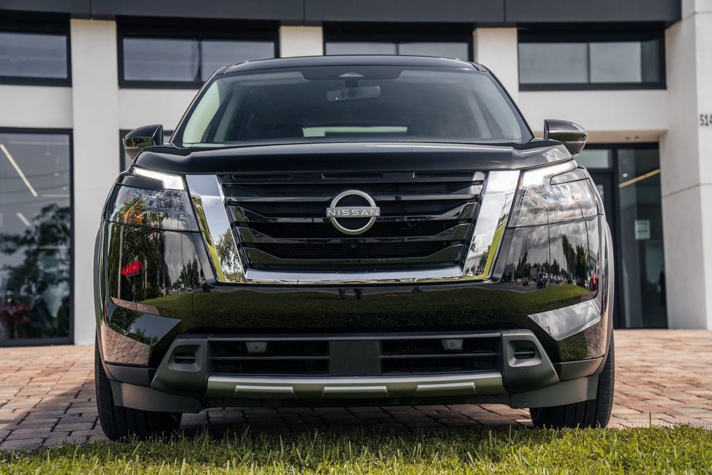 2025 Nissan Pathfinder SL - Photo 8