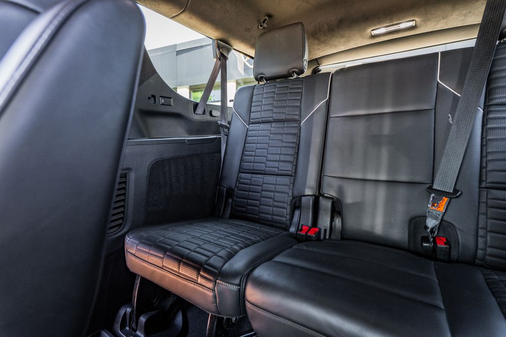 2024 Cadillac Escalade ESV Sport Platinum - Photo 43