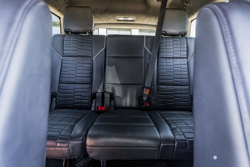 2024 Cadillac Escalade ESV Sport Platinum - Photo 44