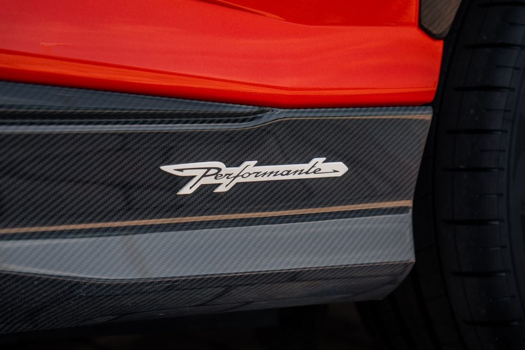 2024 Lamborghini Urus Performante - Photo 17