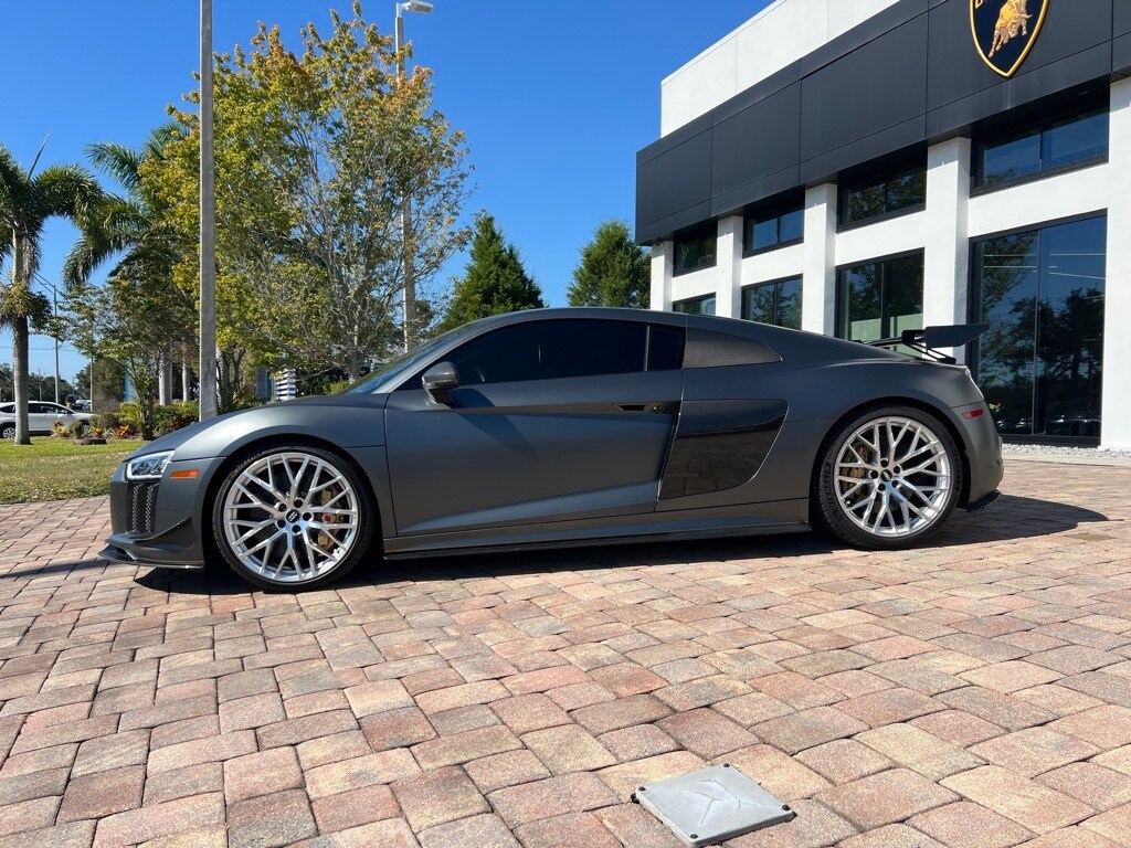 Used 2017 Audi R8 5.2 V10 Coupe