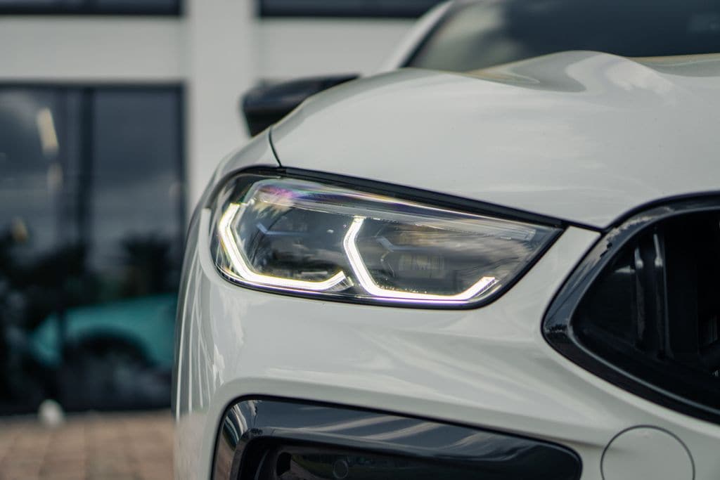 2025 BMW M8 Convertible M8 - Photo 9