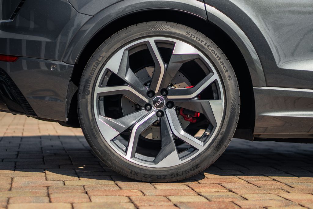 2023 Audi RS Q8 Base - Photo 13