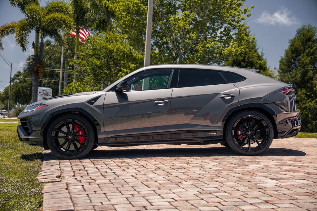 Used 2023 Lamborghini Urus S SUV