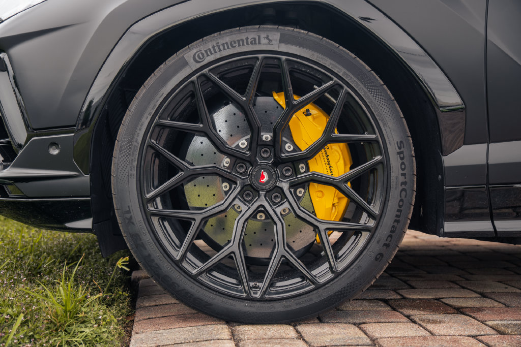 2023 Lamborghini Urus S - Photo 12