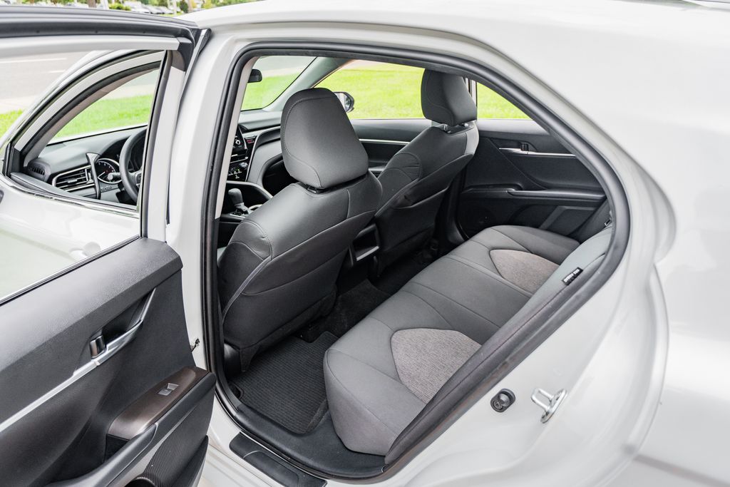 2022 Toyota Camry LE - Photo 35