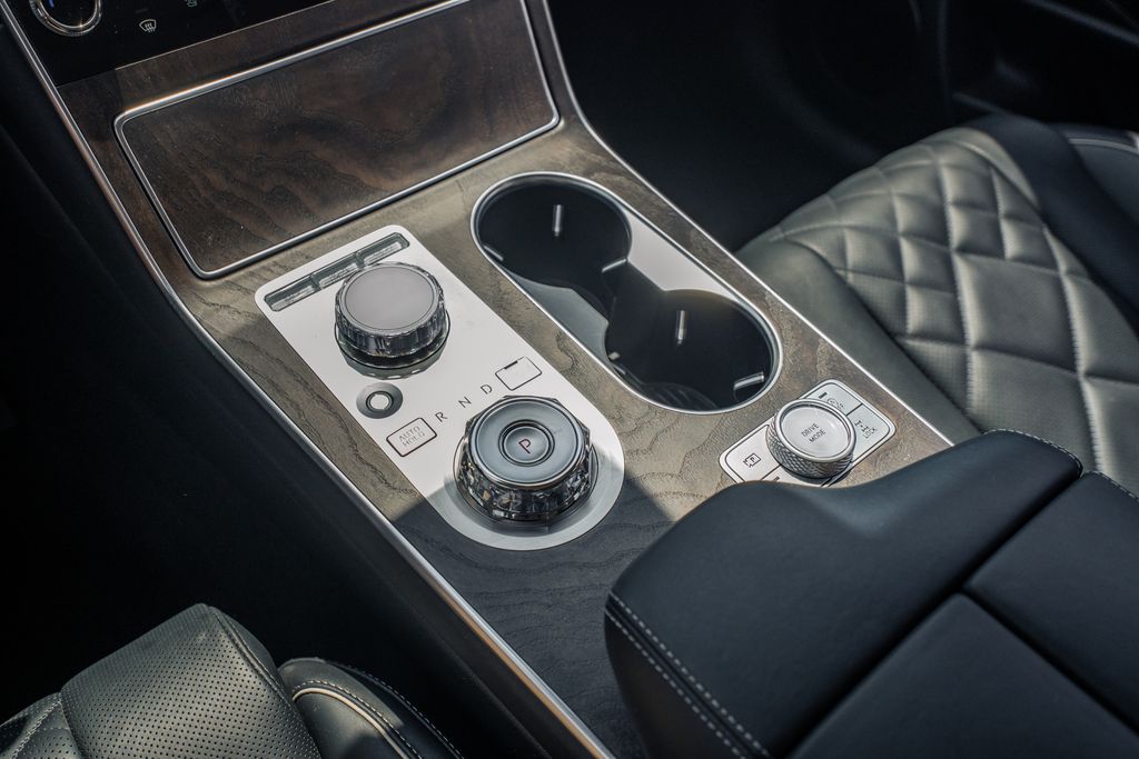 2025 GENESIS GV80 Prestige - Photo 29