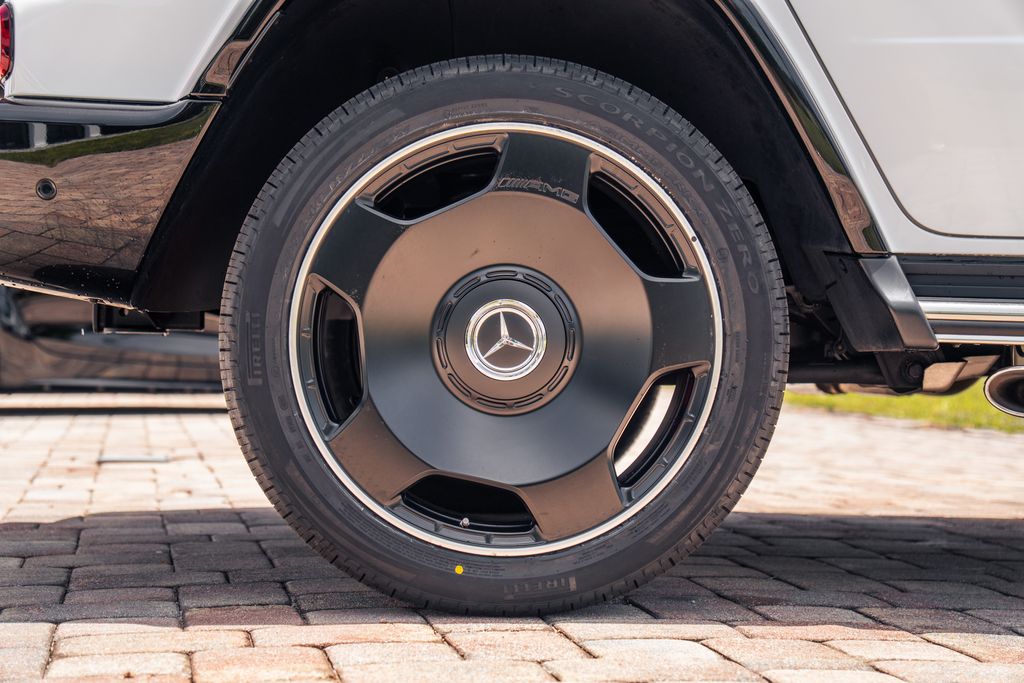 2024 Mercedes-Benz G-Class AMG G63 - Photo 13