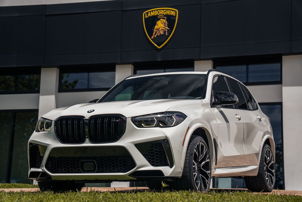 2022 BMW X5 M