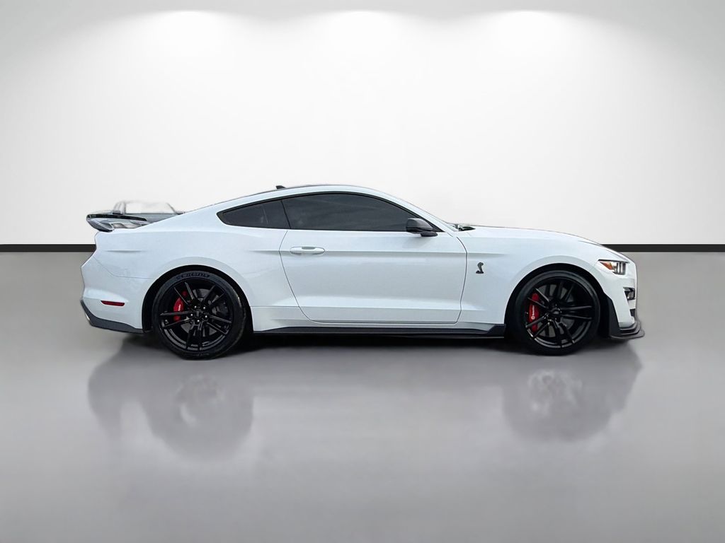 2022 Ford Mustang Shelby GT500 - Photo 6