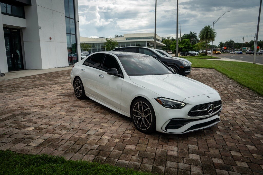 2022 Mercedes Benz C 300 photo 4