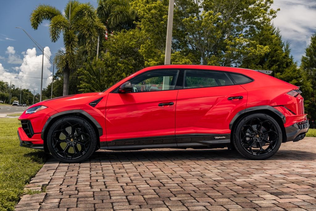 Used 2024 Lamborghini Urus Performante SUV