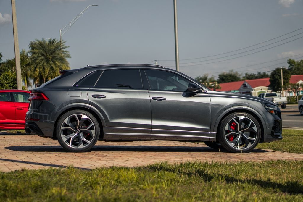 2023 Audi RS Q8 Base - Photo 6