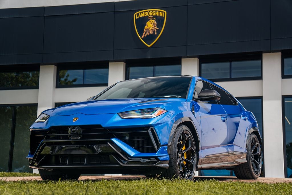 2024 Lamborghini Urus