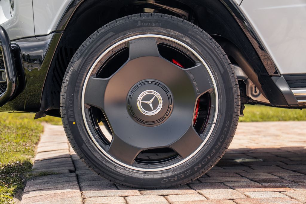 2024 Mercedes-Benz G-Class AMG G63 - Photo 15
