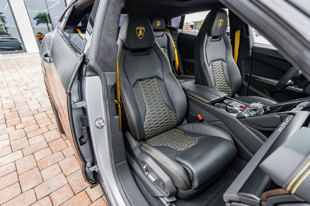 2023 Lamborghini Urus S - Photo 31