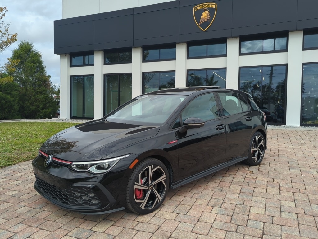 2024 Volkswagen Golf GTI SE