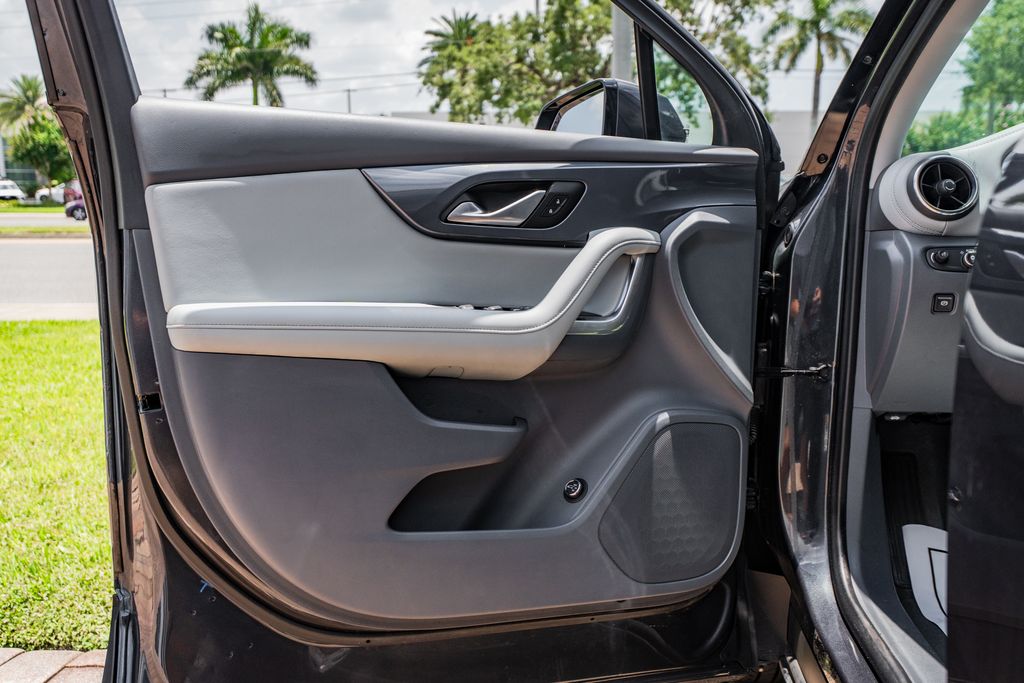 2022 Chevrolet Blazer 2LT - Photo 17