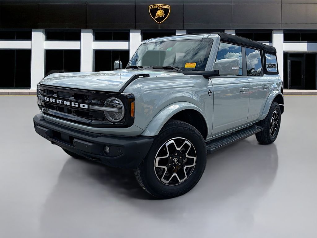 2024 Ford Bronco 4-Door Outer Banks