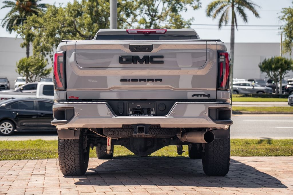 Used 2025 GMC Sierra 2500 HD AT4 Truck Crew Cab