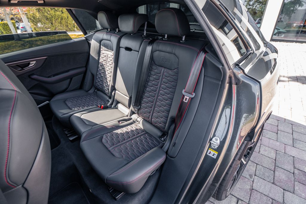 2023 Audi RS Q8 Base - Photo 36