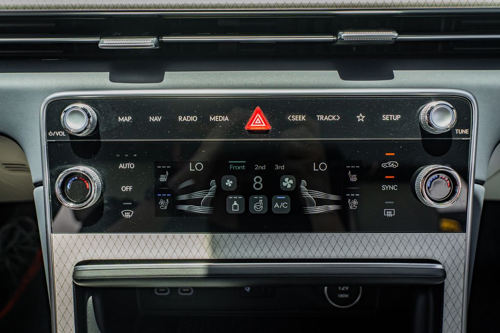2026 GENESIS GV80 Prestige - Photo 29