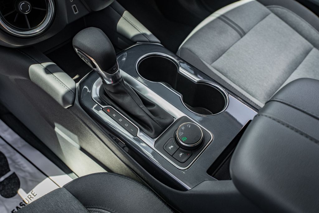 2022 Chevrolet Blazer 2LT - Photo 28