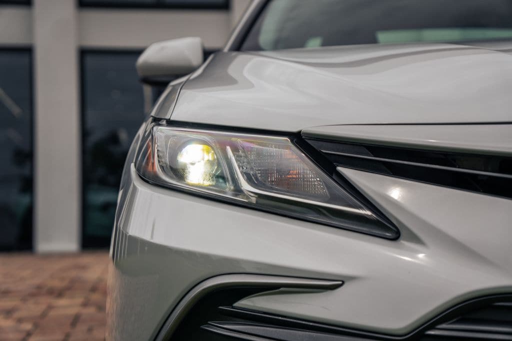 2022 Toyota Camry LE - Photo 9