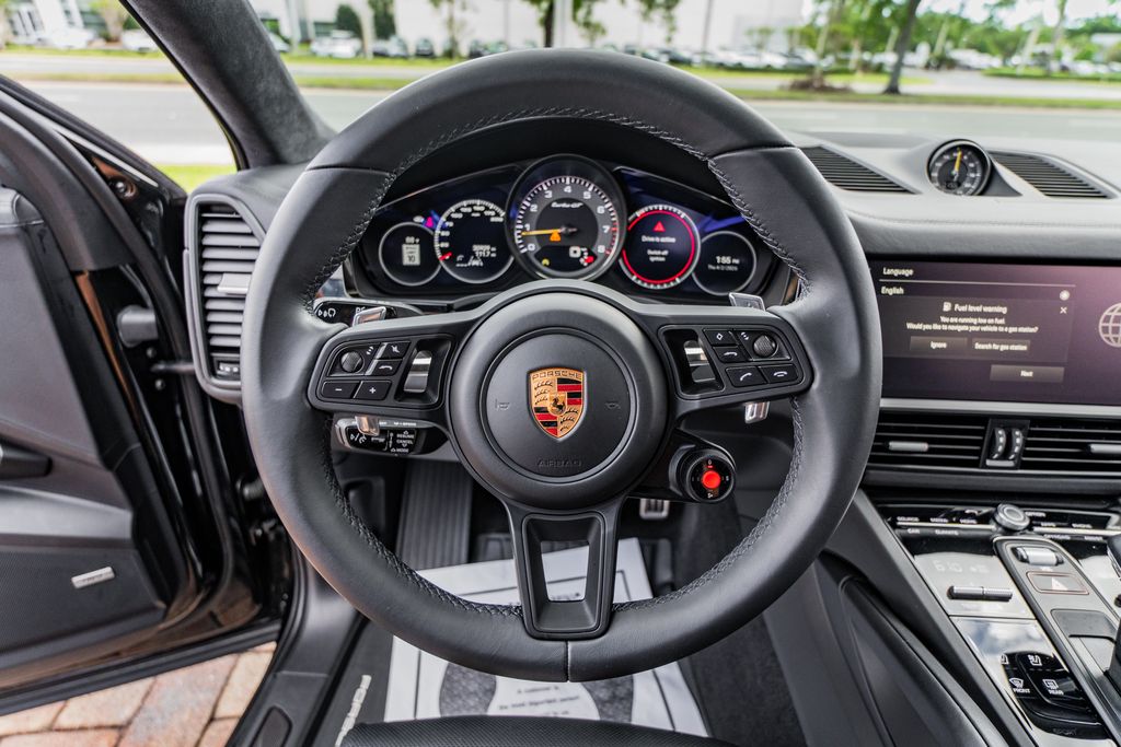 2023 Porsche Cayenne Coup Turbo GT - Photo 23