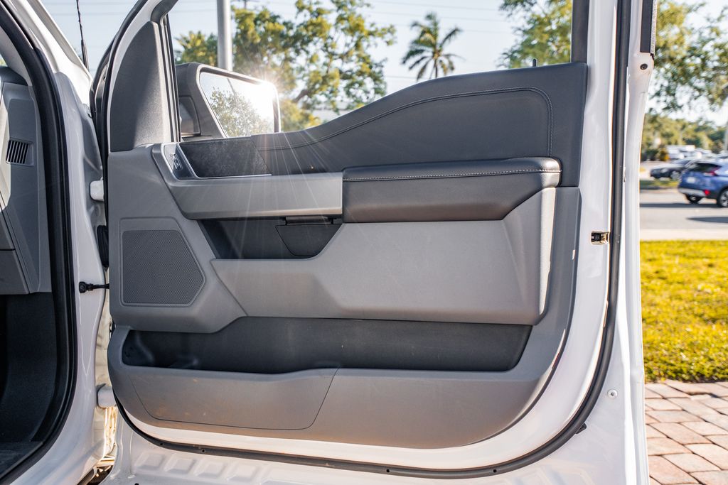 2022 Ford F-150 XLT - Photo 32
