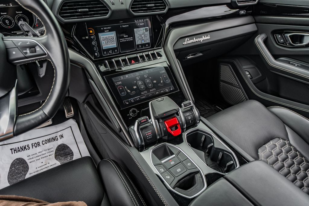 2024 Lamborghini Urus S - Photo 28