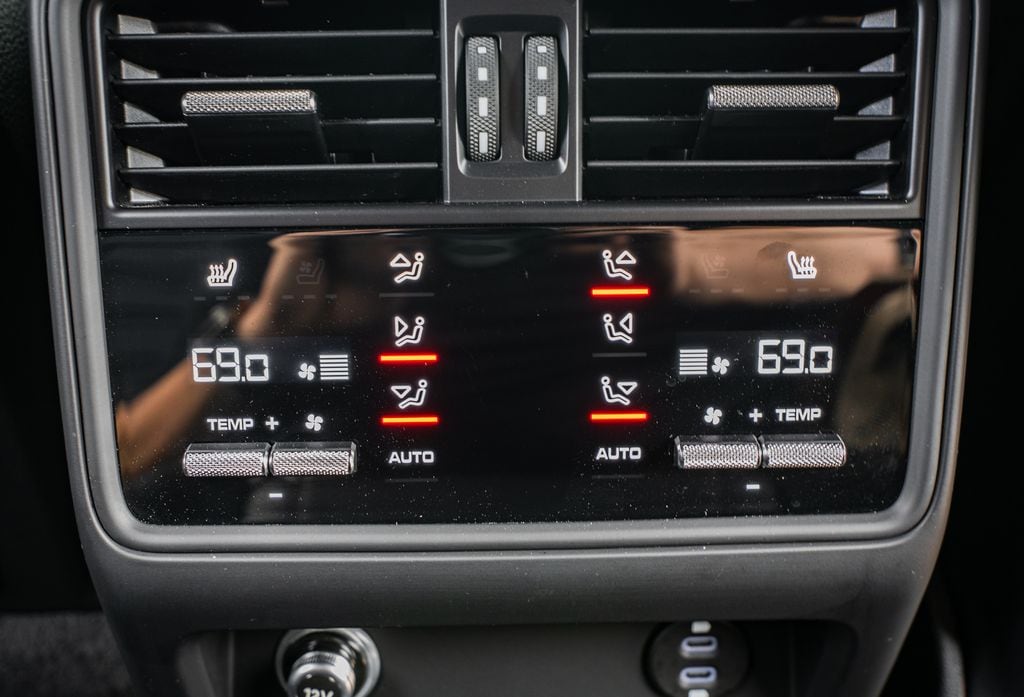 2023 Porsche Cayenne Coup Turbo GT - Photo 46
