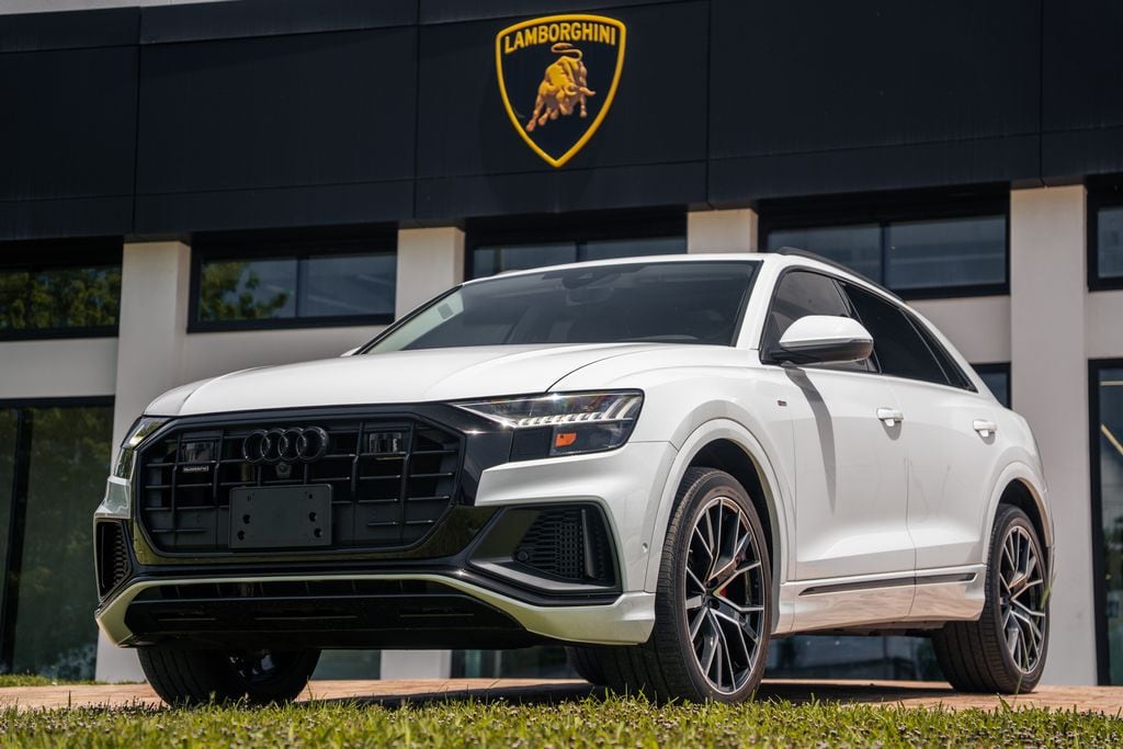2023 Audi Q8 55 Premium Plus Tiptonic quattro's photo