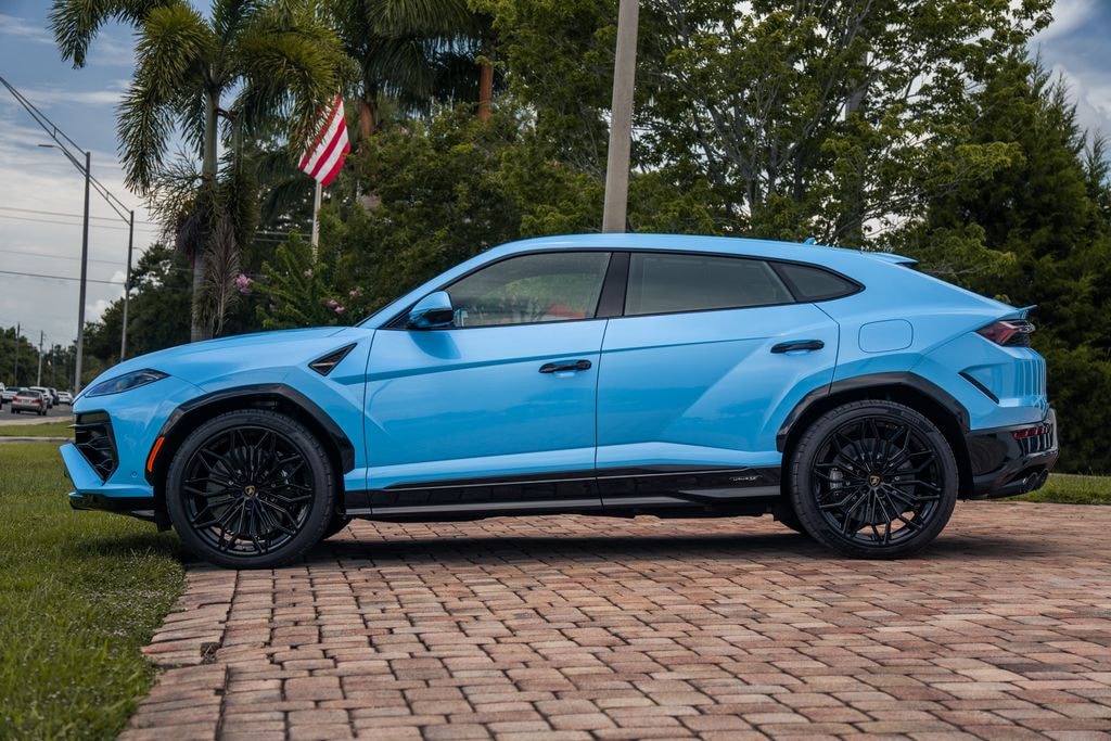 New 2026 Lamborghini Urus SE SUV