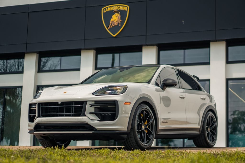 2024 Porsche Cayenne Coup Turbo GT